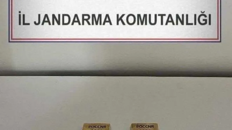 Kars’ta Jandarmadan kaçak altın operasyonu: 2 külçe altın ele geçirildi
