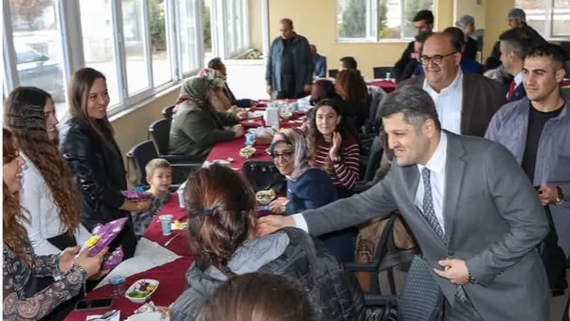 Keçiborlu’da 24 Kasım öğretmenler günü kutlandı