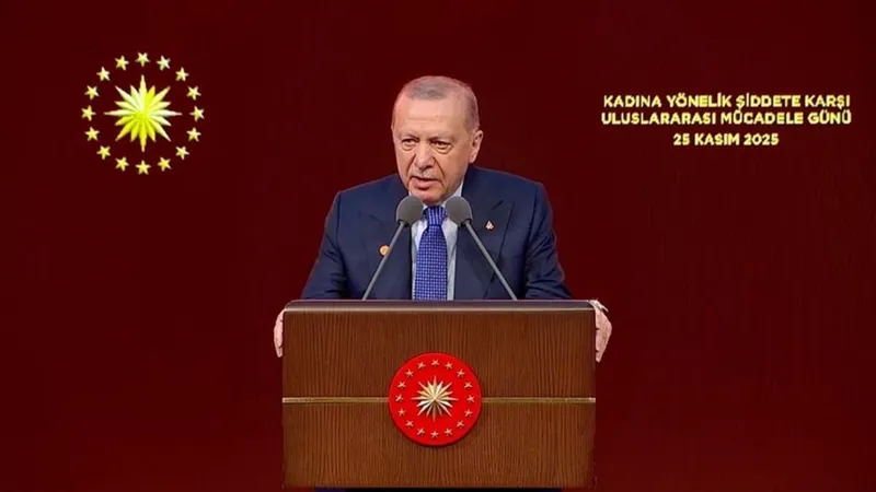 Erdoğan: “Kadına ve çocuğa karşı şiddet insanlık suçudur”