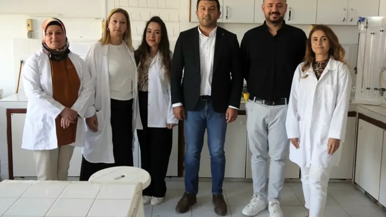 Adana Büyükşehir’den üreticiye toprak ve su analizi hizmeti