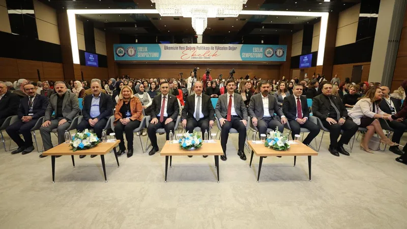 Sağlık-Sen Genel Başkanı Doğan: Ebelik güçlenmeden doğum hizmetleri güçlenemez