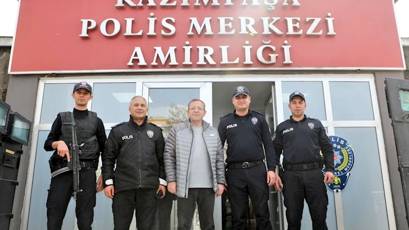 Vali Polat’tan Kazımpaşa Polis Merkezi’ne ziyaret