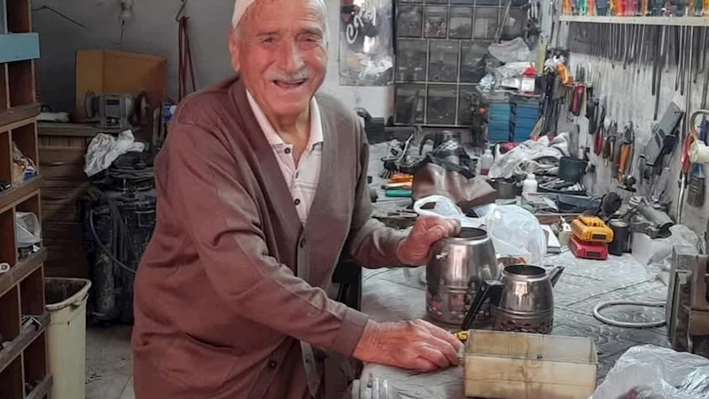 70 yıllık ustalık, 88 yaşında hâlâ tezgâh başında
