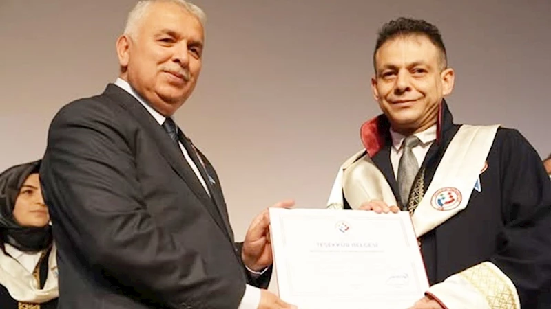 Beşikdüzü Meslek Yüksek Okulu ödüle layık görüldü