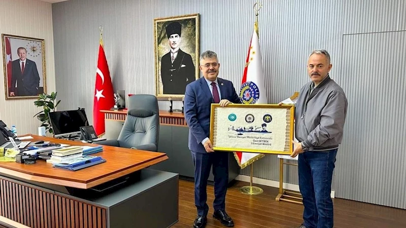 Kocaeli Milletvekili Veysel Tipioğlu
