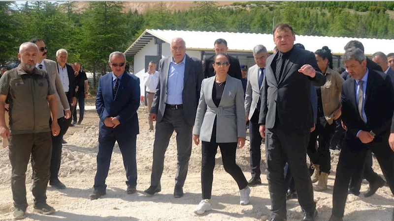Burdur’da sahipsiz hayvanlar için ortak adım