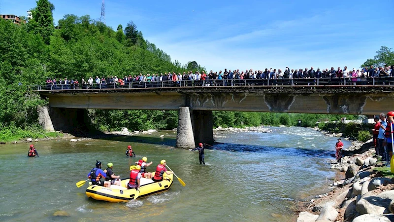 Başkan Genç: “Rafting, Trabzon turizmine yeni bir soluk getirecek”