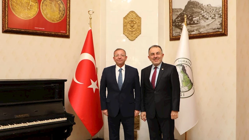 Ertuğrul Soysal, Vali Ziya Polat’ı ziyaret etti