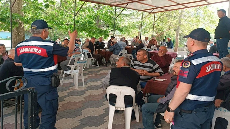 Sarıidris’te jandarmadan trafik güvenliği seferberliği