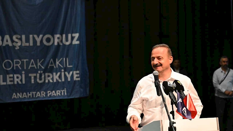 Yavuz Ağıralioğlu Erbaa’da konuştu: “Siz dünya liderisiniz, biz fakiriz”