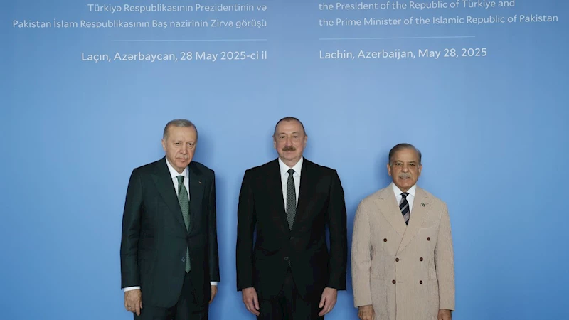 Cumhurbaşkanı Erdoğan, Aliyev ve Şahbaz Şerif ile Laçın’da bir araya geldi