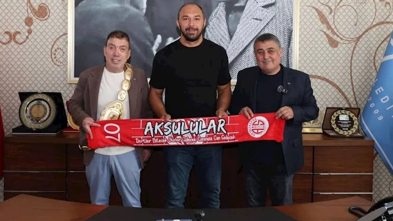 Başpehlivan Ali Gürbüz, artık Başkan İsa Yıldırım adına güreşecek