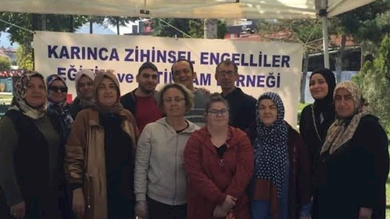 Isparta’da özel çocuklar yararına kermes