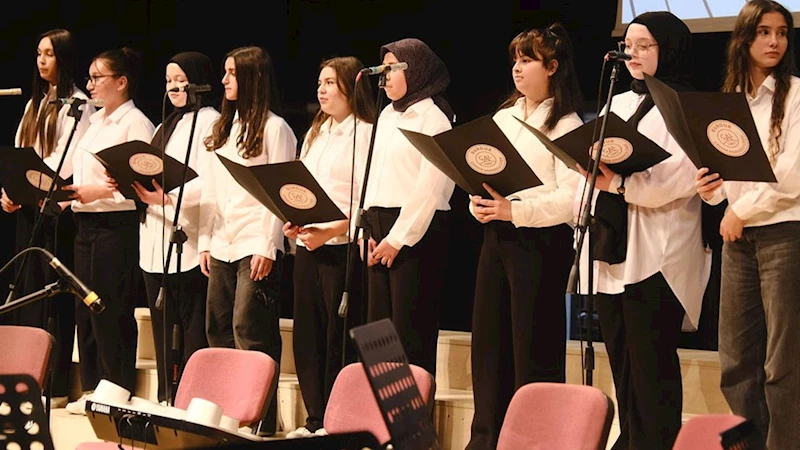 Seslerle yarına: Genç korolar Burdur’da buluştu