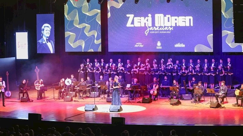 “Zeki Müren Şarkıları” konseri yoğun ilgi gördü
