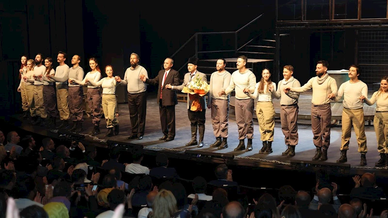 EHSİM 27. yılını tiyatro etkinliğiyle kutladı