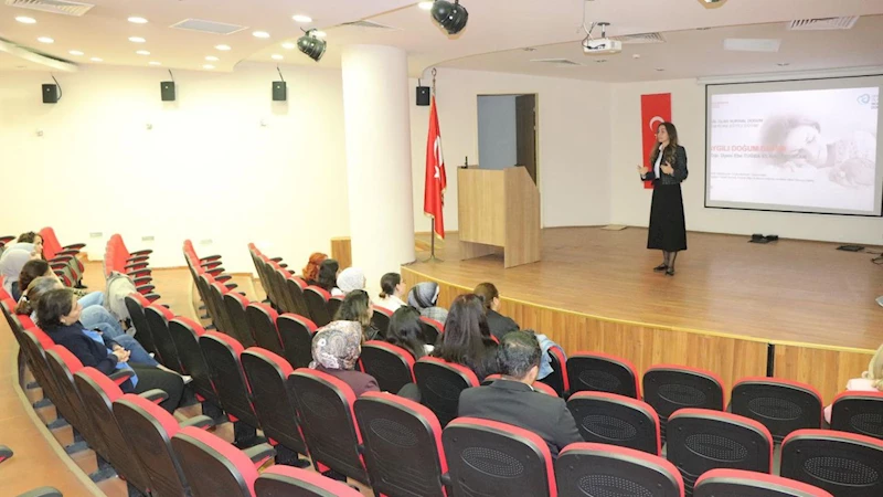 Kars’ta ebelere “Normal Doğum” eğitimlerinin üçüncü grubu başladı