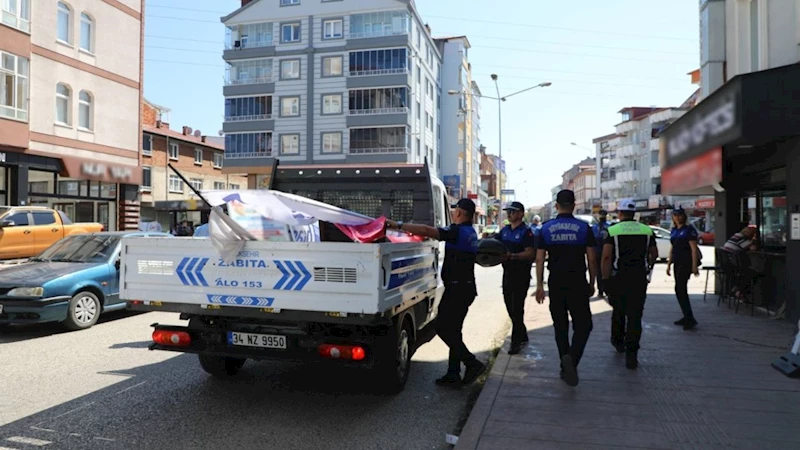 Ordu Büyükşehir zabıta kaldırım işgaline göz açtırmıyor