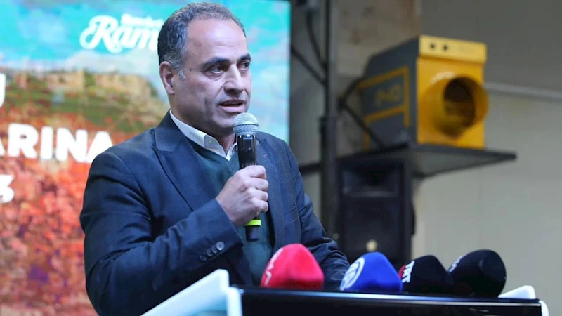 Mardin Milletvekili Adak: Dualarımız zulmün bittiği dünya için