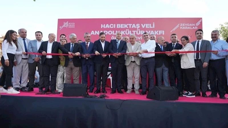 Hacıbektaş Veli Anadolu Kültür Vakfı Özgür Cemevi açıldı