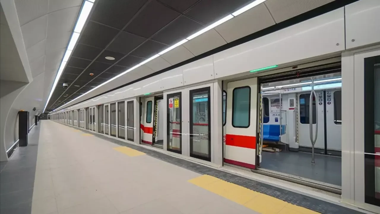 Taksim ve Şişhane istasyonları geçici olarak kapandı