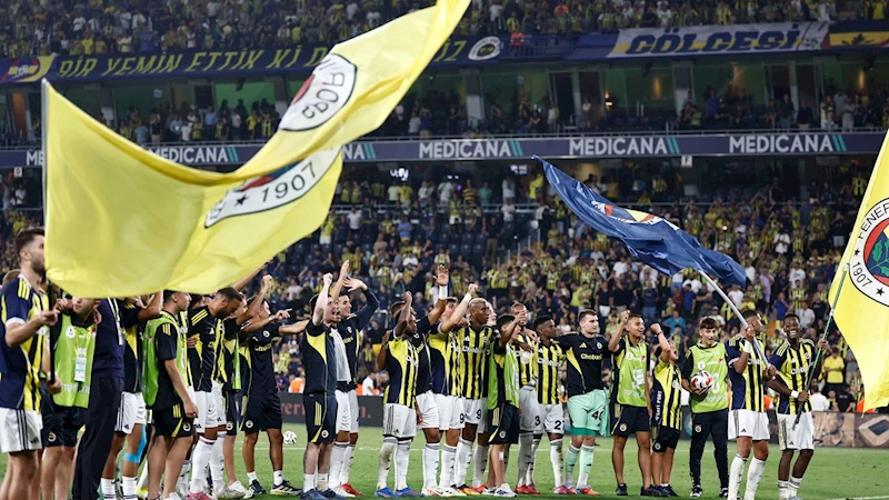 Fenerbahçe Şampiyonlar Ligi’nde play-off turuna yükseldi