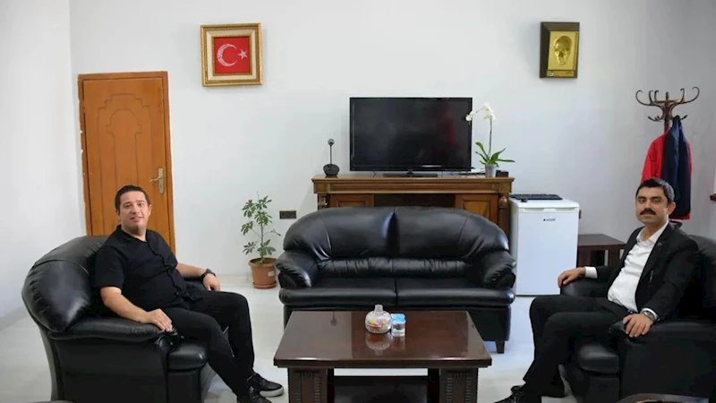 Susuz Kaymakamı Tutal