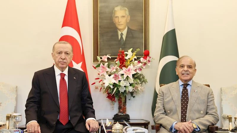 Cumhurbaşkanı Erdoğan, Pakistan Başbakanı ile telefon görüşmesi yaptı