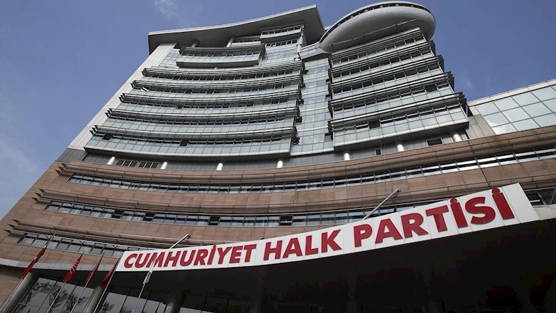 CHP kurultay davasında yeni gelişme: Mahkemelerden dosya talebi